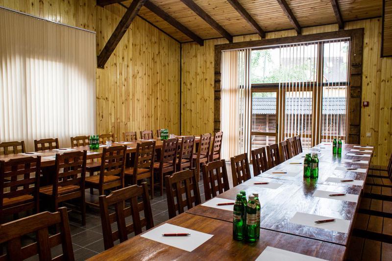 Hotel Fortetsya Hetmana Hatne Exteriör bild